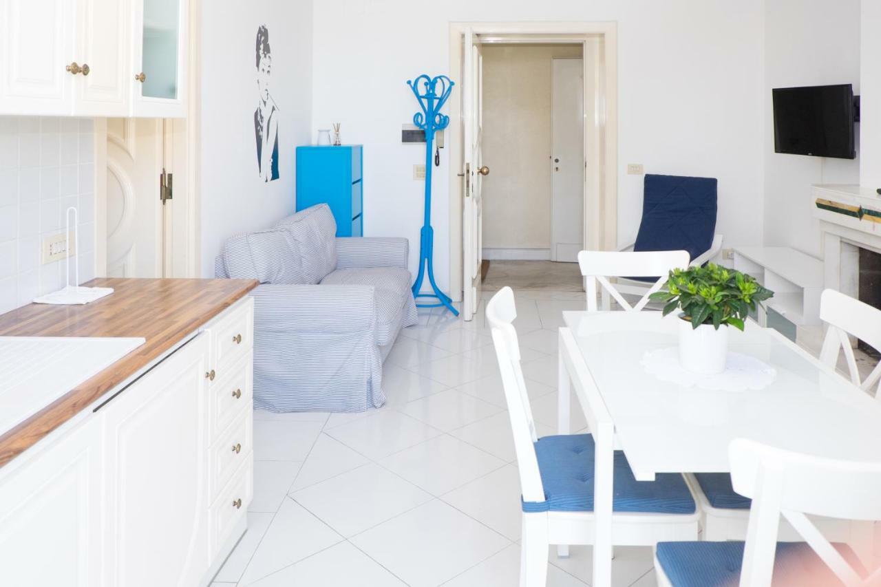 "White Mermaid" - Sorrento Downtown Sea View Apartment Zewnętrze zdjęcie